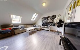 Spacious, 1 Minute From Bryggen!